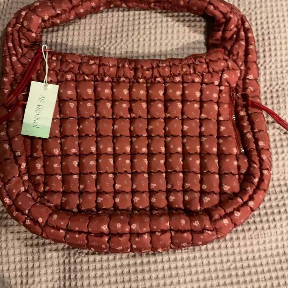 Altard State puffer bag